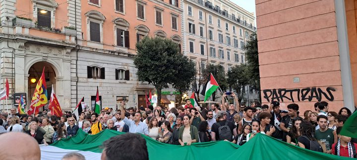 تظاهرات فى روما تنديدا بالعدوان الإسرائيلي على غزة
