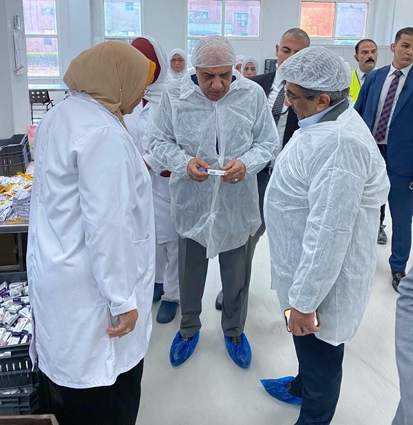 وزير قطاع الأعمال العام