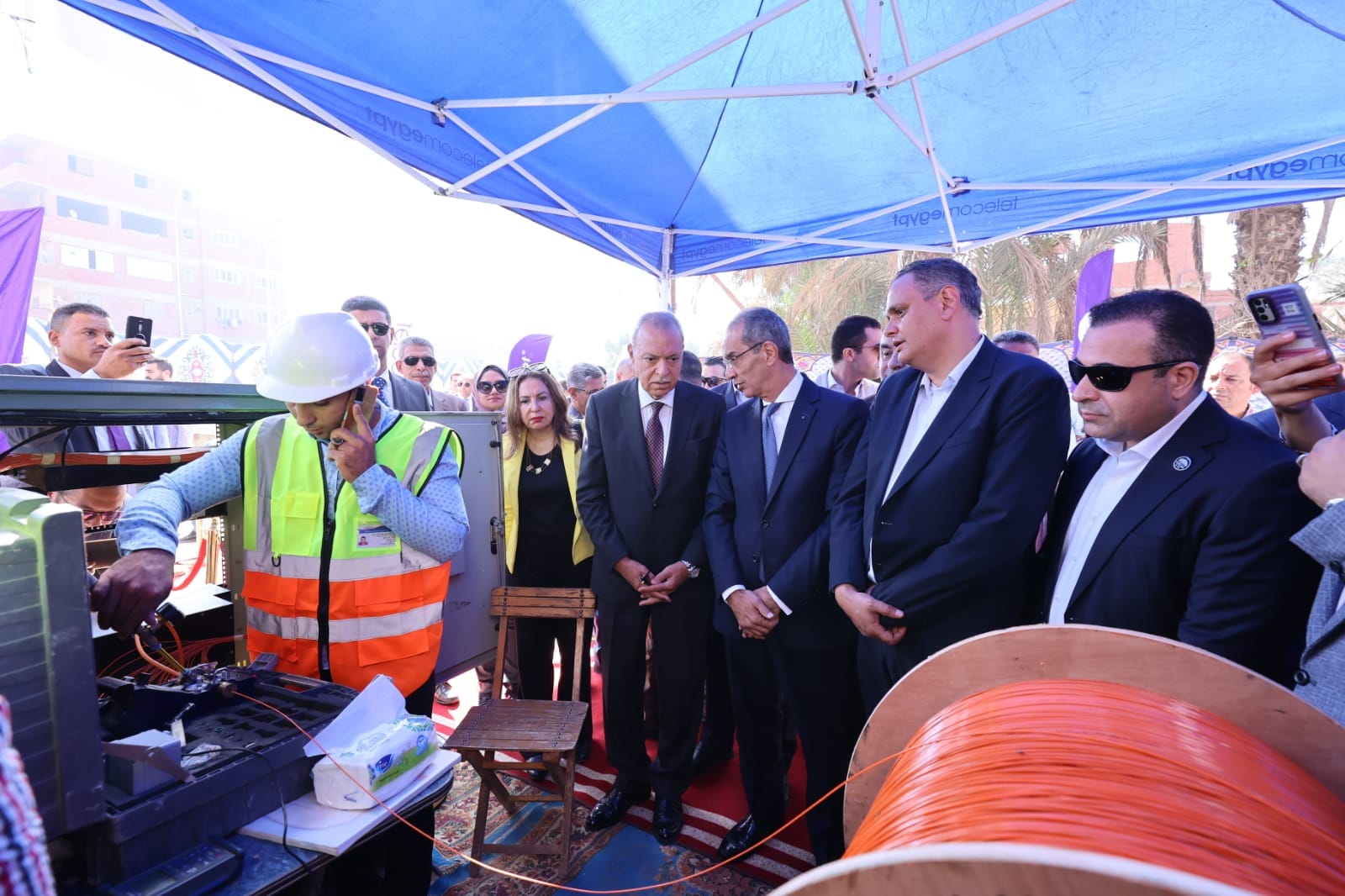 وزير الاتصالات وتكنولوجيا المعلومات