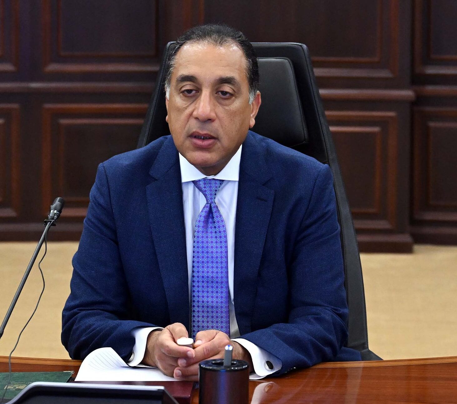 رئيس مجلس الوزراء