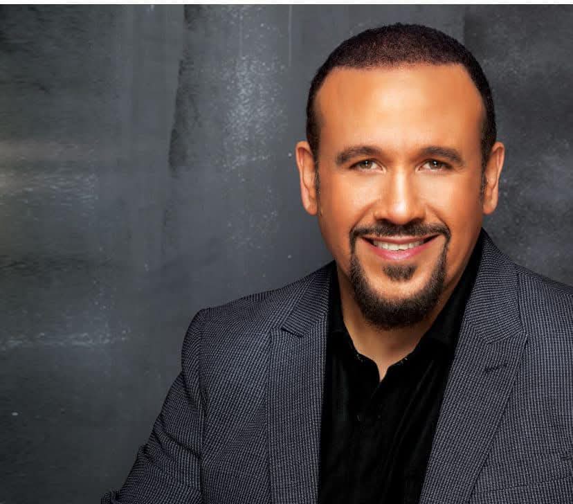 هشام عباس