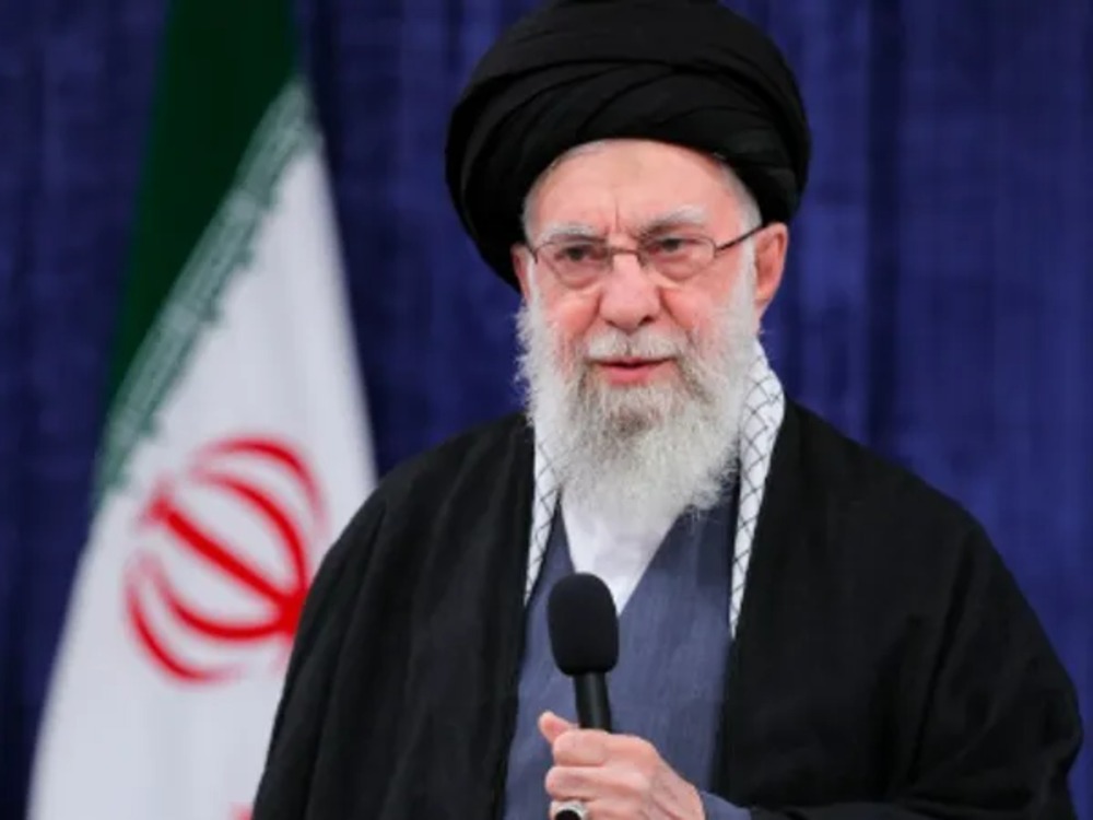 المرشد الأعلى علي خامنئي