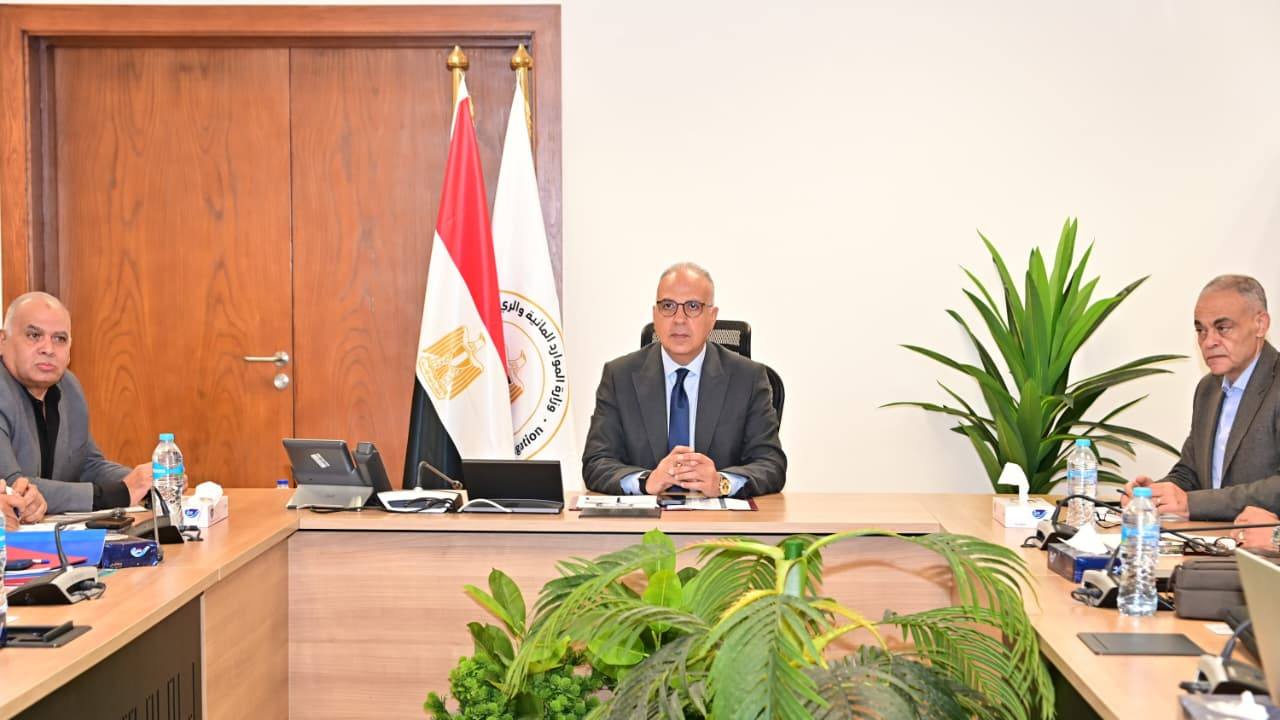 وزير الري