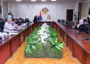 وزير العمل