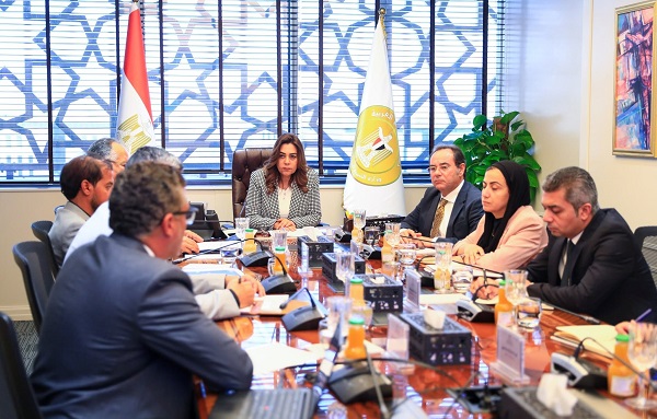 وزيرة التنمية المحلية